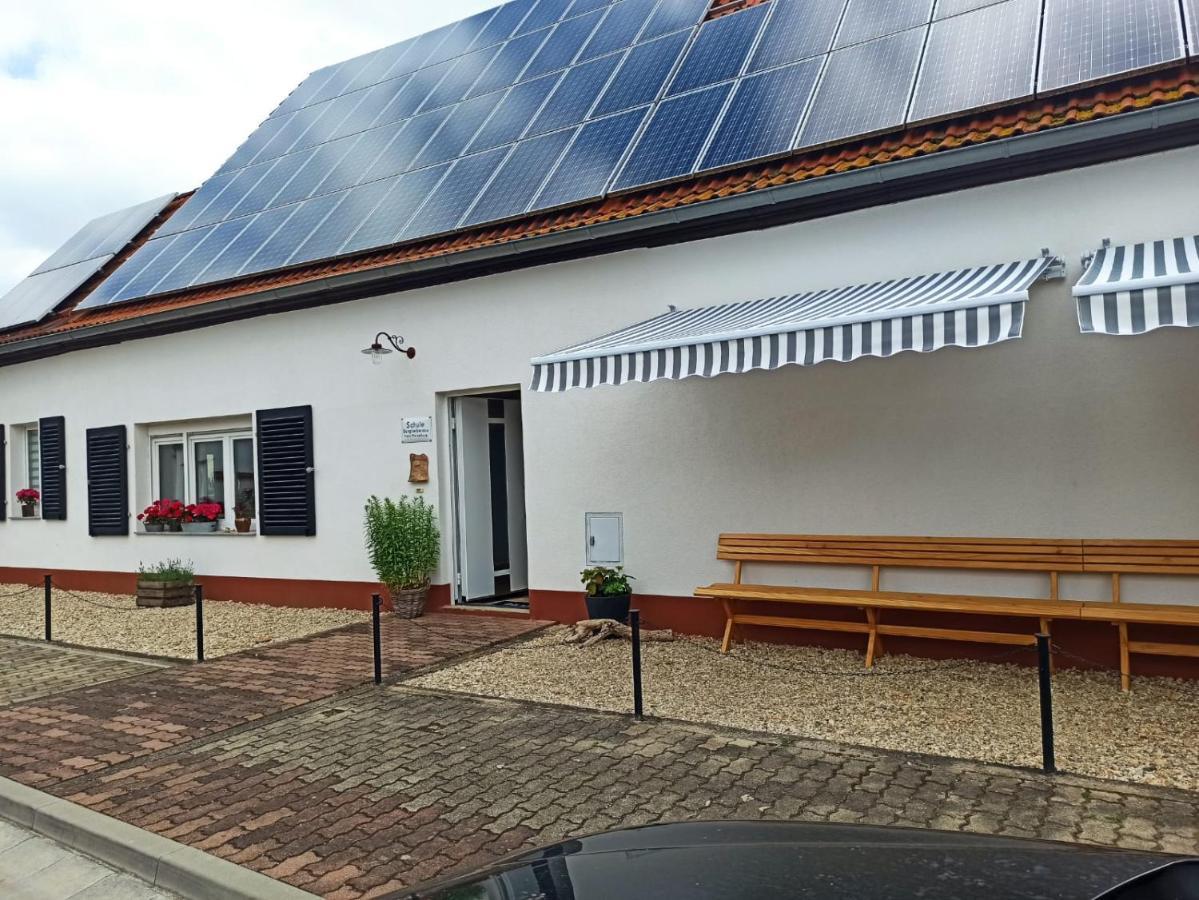 Apartament Zum-Butterstock Schkopau Zewnętrze zdjęcie